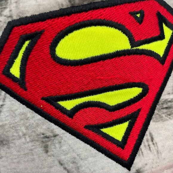 Superman Hat Cap Snapback Youth Boys Kids Gray Red DC Comics Adjustable Logo - Picture 2 of 8